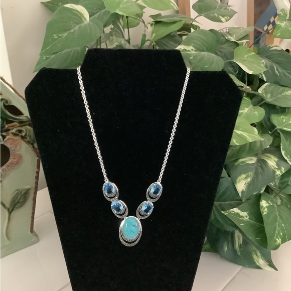 Fashion Jewelry Blue Stones Beautiful Necklace. - Picture 2 of 9